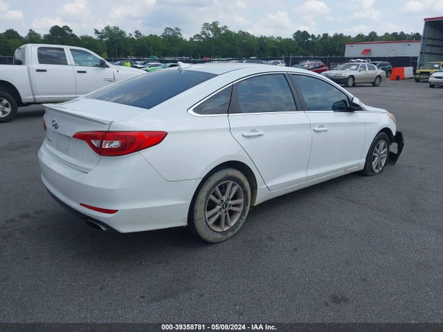 Hyundai SONATA SE 2015 5NPE24AF1FH206496 Image 4
