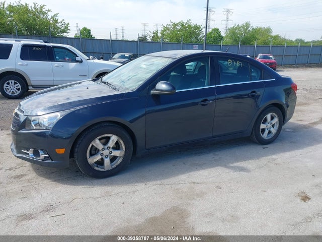 Chevrolet Cruze 1lt Auto 2014 1G1PC5SB0E7345229 Image 2