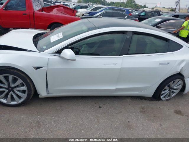 5YJ3E1EB1KF365130 Tesla Model 3 Long Range/performance