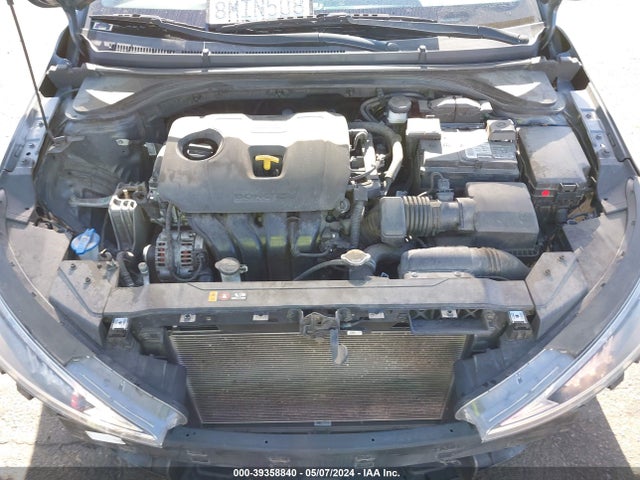 Hyundai ELANTRA SE 2020 5NPD74LF4LH503476 Image 10