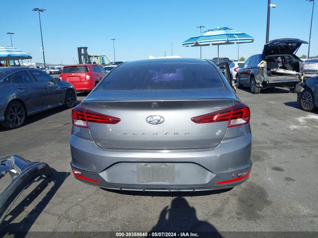 Hyundai ELANTRA SE 2020 5NPD74LF4LH503476 Image 17
