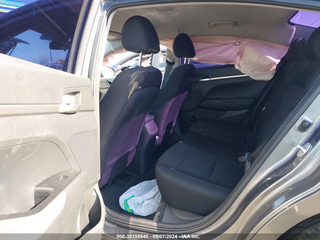 Hyundai ELANTRA SE 2020 5NPD74LF4LH503476 Image 8