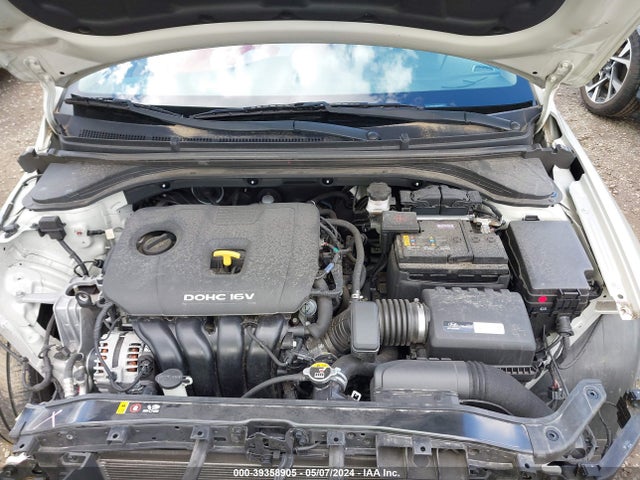 Hyundai ELANTRA SE 2017 KMHD84LF3HU369971 Image 10