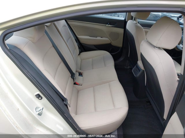 Hyundai ELANTRA SE 2017 KMHD84LF3HU369971 Image 8
