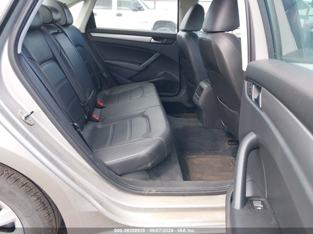 Volkswagen Passat 2.5l Wolfsburg Edition 2014 1VWAP7A33EC020733 Image 8