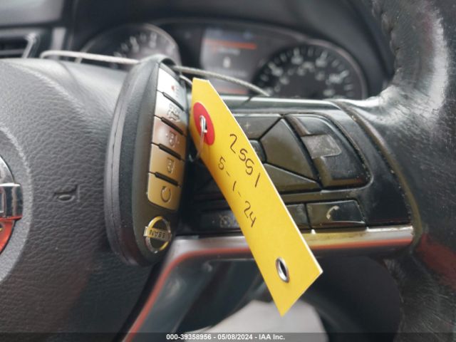 KNMAT2MV4JP575997 Nissan ROGUE SV