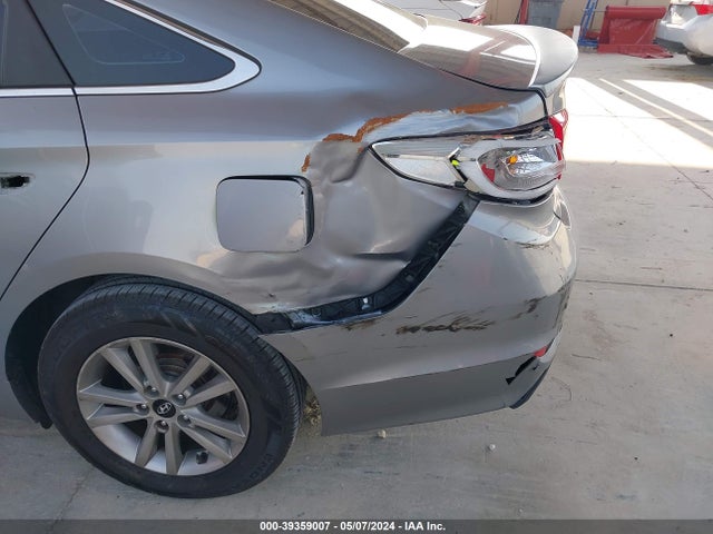 Hyundai SONATA SE 2015 5NPE24AF4FH104190 Image 13