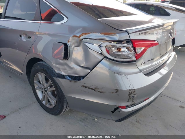 Hyundai SONATA SE 2015 5NPE24AF4FH104190 Image 6