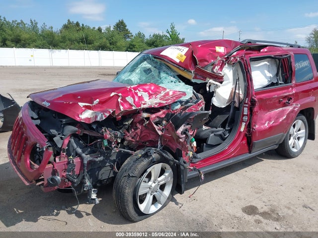1C4NJRFB4ED583172 Jeep Patriot Latitude