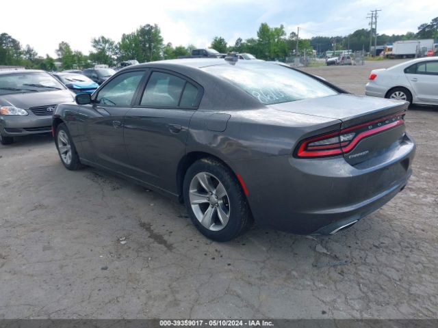 2C3CDXHGXFH862047 Dodge Charger Sxt