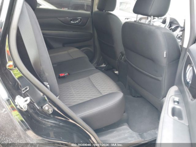 5N1AT2MT1JC831269 Nissan ROGUE SV