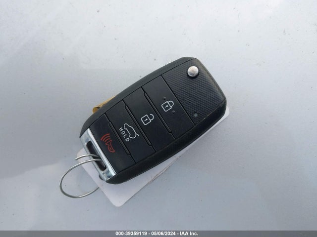 KIA SOUL + 2018 KNDJP3A54J7539452 Image 11