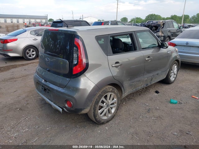 KIA SOUL + 2018 KNDJP3A54J7539452 Image 4