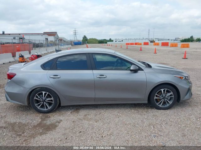 3KPF24AD7RE759892 KIA Forte Lxs