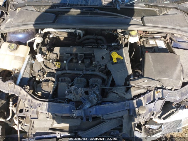 Ford FOCUS SEL 2017 1FADP3M24HL307357 Image 10