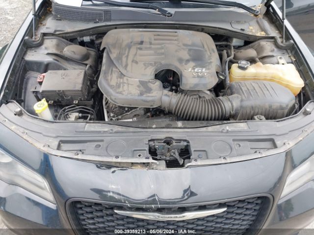 2C3CCAGG2GH142552 Chrysler 300