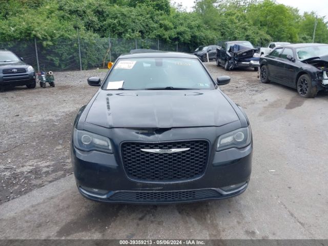 2C3CCAGG2GH142552 Chrysler 300