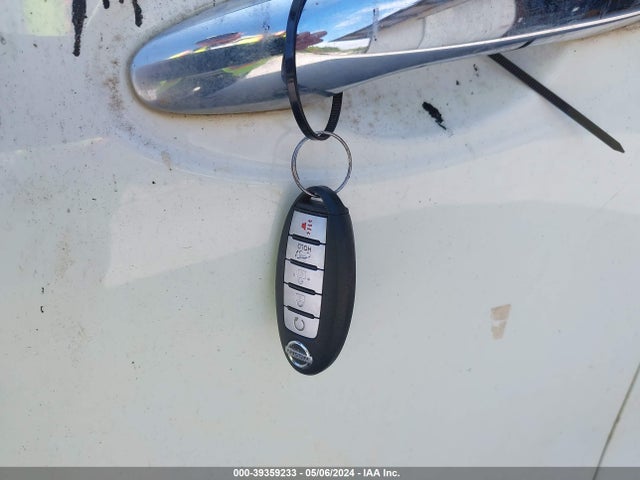 Nissan ROGUE SV 2017 KNMAT2MT1HP592006 Image 11