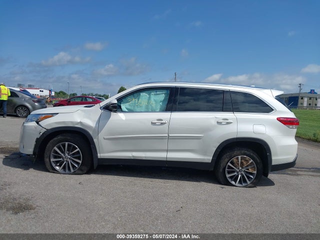 Toyota Highlander Xle 2019 5TDJZRFH8KS566290 Image 15