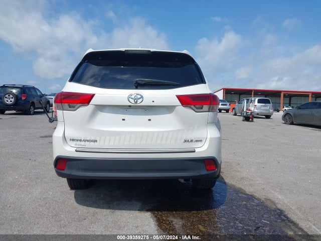 Toyota Highlander Xle 2019 5TDJZRFH8KS566290 Image 17