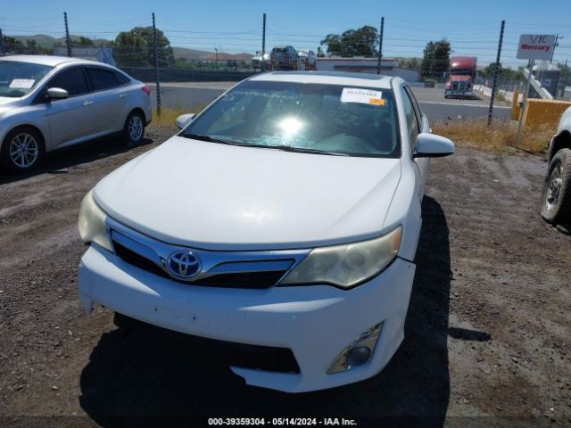 4T1BD1FK4EU114820 Toyota Camry Hybrid Xle