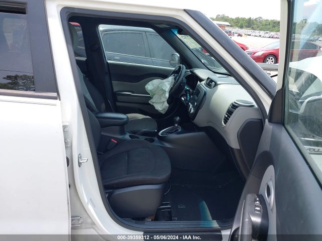 KIA Soul 2016 KNDJN2A24G7405149 Image 5