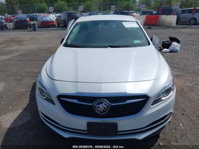 1G4ZP5SS8HU126282 Buick Lacrosse Essence
