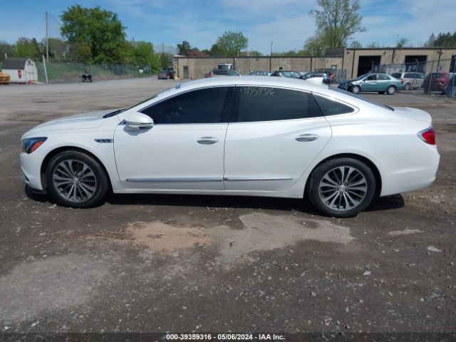 1G4ZP5SS8HU126282 Buick Lacrosse Essence