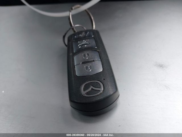 3MZBN1V38JM188362 Mazda Mazda3 Touring