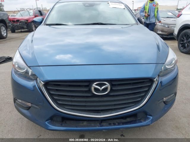 3MZBN1V38JM188362 Mazda Mazda3 Touring
