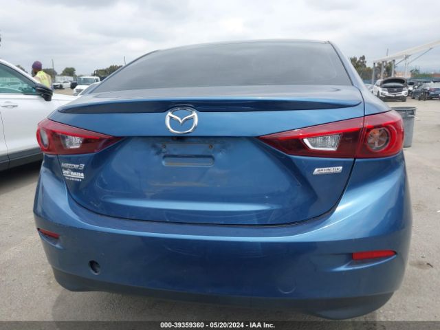 3MZBN1V38JM188362 Mazda Mazda3 Touring