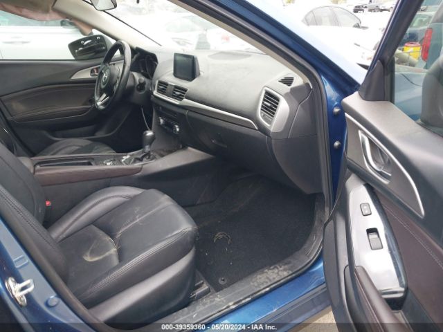 3MZBN1V38JM188362 Mazda Mazda3 Touring