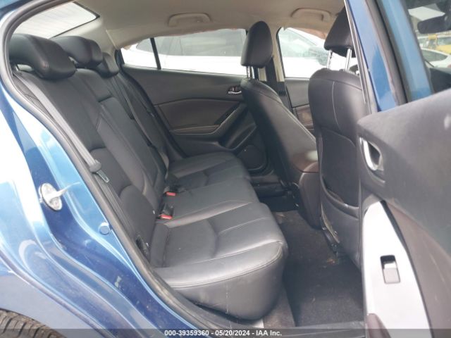 3MZBN1V38JM188362 Mazda Mazda3 Touring