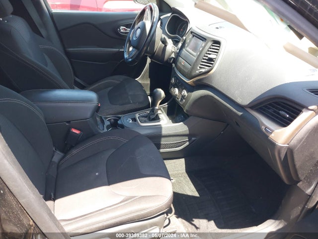 Jeep Cherokee Latitude 2015 1C4PJLCB5FW706347 Image 5