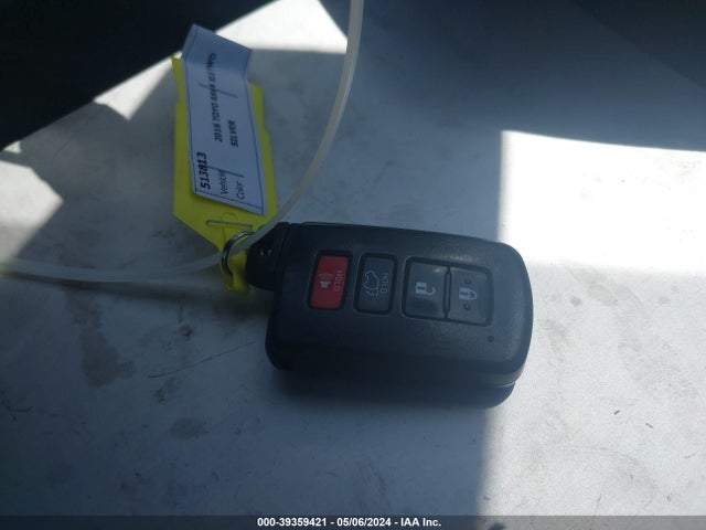 Toyota Rav4 Xle 2016 2T3WFREV5GW295345 Image 11