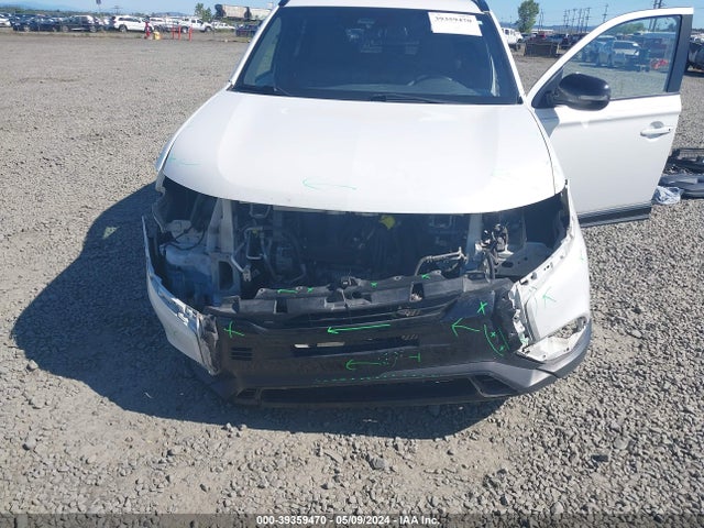 Mitsubishi Outlander Le 2.4 2020 JA4AD3A33LZ028291 Image 6