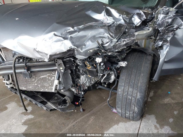 1VWBA7A33JC000899 Volkswagen Passat 2.0t Se