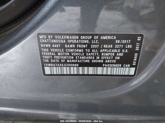 1VWBA7A33JC000899 Volkswagen Passat 2.0t Se