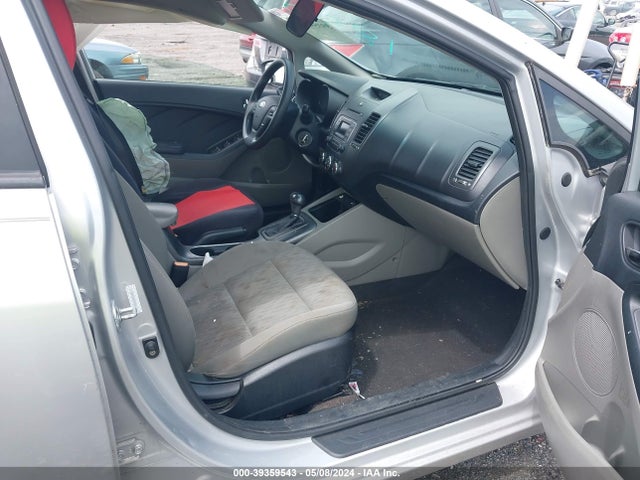 KIA FORTE LX 2015 KNAFK4A64F5371850 Image 5