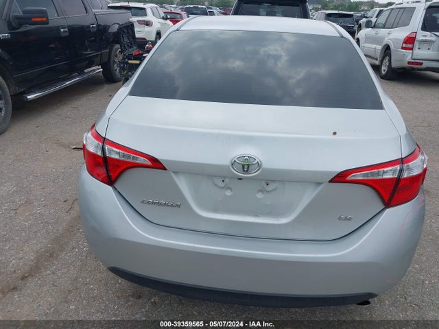 Toyota COROLLA LE 2018 5YFBURHE5JP769036 Image 17