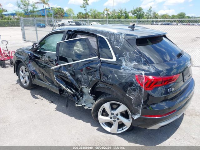 WA1AECF35K1080671 Audi Q3 2.0t Premium