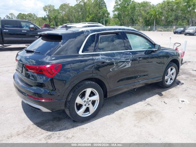 WA1AECF35K1080671 Audi Q3 2.0t Premium