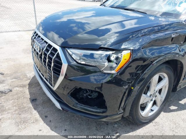 WA1AECF35K1080671 Audi Q3 2.0t Premium
