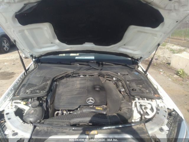 55SWF8EB3KU300457 Mercedes-Benz C 300 4matic