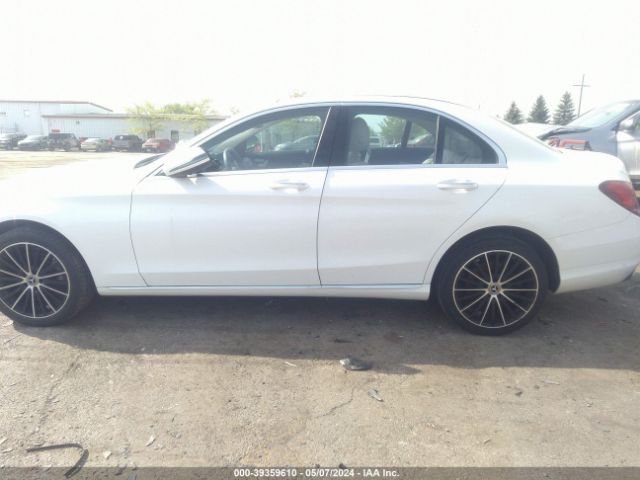 55SWF8EB3KU300457 Mercedes-Benz C 300 4matic