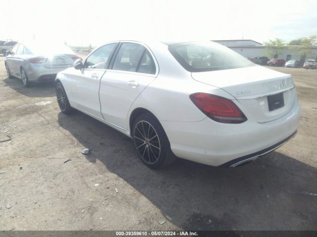 55SWF8EB3KU300457 Mercedes-Benz C 300 4matic
