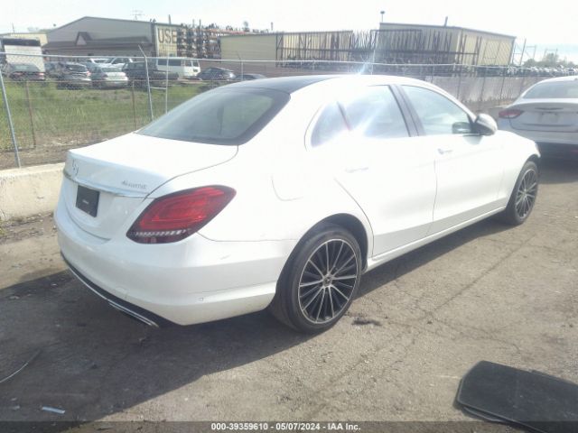 55SWF8EB3KU300457 Mercedes-Benz C 300 4matic