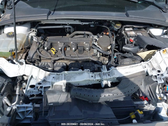 Ford FOCUS SE 2015 1FADP3F24FL272801 Image 10