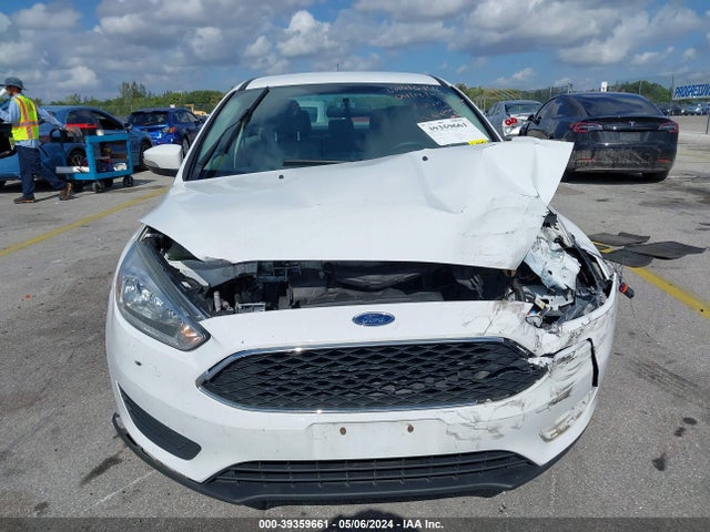 Ford FOCUS SE 2015 1FADP3F24FL272801 Image 12