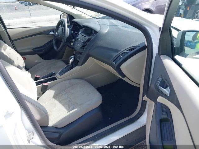 Ford FOCUS SE 2015 1FADP3F24FL272801 Image 5